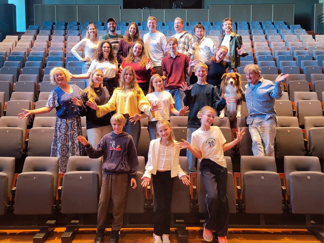 Kerstmusical De nachtegaal van Drachten in De Lawei