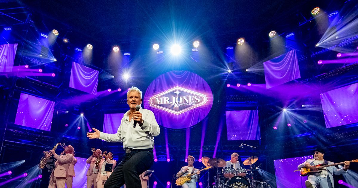 Mr. Jones & Just In Case - From here to Las Vegas - The ultimate Tom Jones tribute show