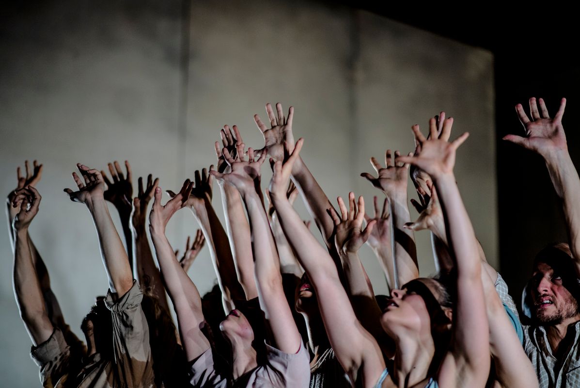 Conny Janssen Danst - Behind the wall